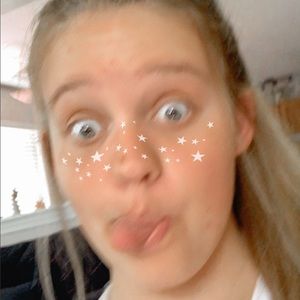 Meet your Posher, Rhea